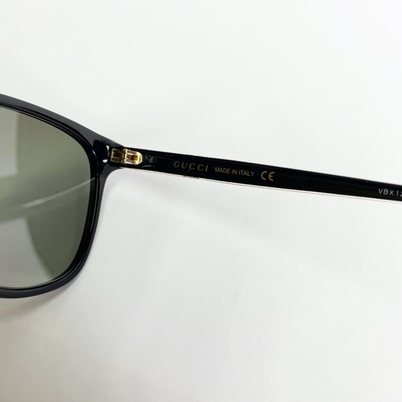Gucci Oversized Wayfarer Style Sunglasses main image 7